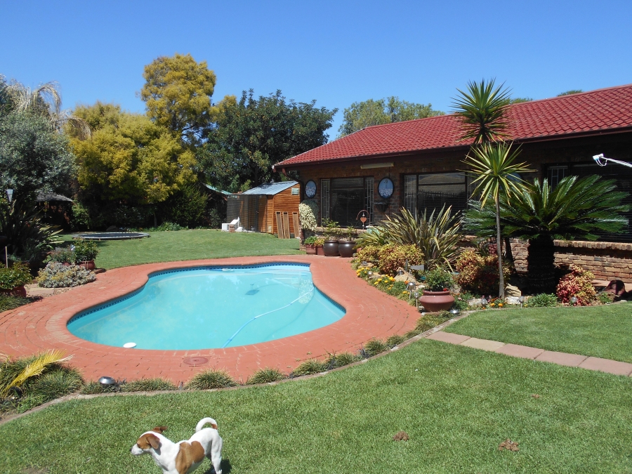 3 Bedroom Property for Sale in Riebeeckstad Free State